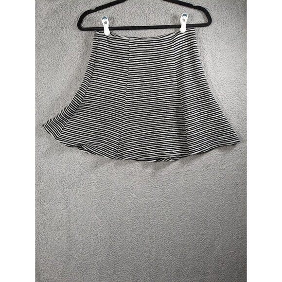 Maeve Skirt Large Acrylic Blend Zip USA Anthropologie Black Gray Striped - Picture 1 of 14